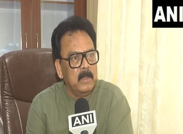 India News | BJP Has Phobia of Gandhi-Nehru: Congress' Sukhdeo Bhagat on BJP Criticising Karnataka Housing Scheme Quota