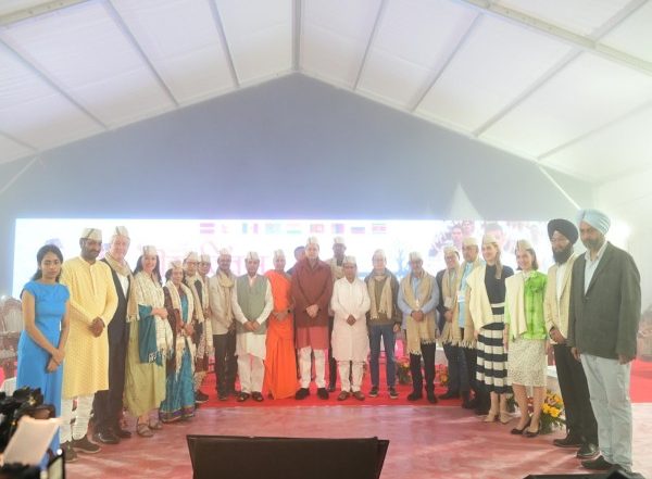 India News | Uttarakhand CM Hosts Foreign Diplomats on Eve of International Yoga Day