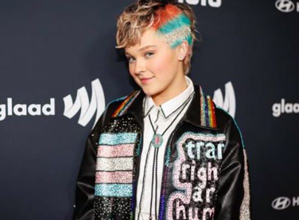 Entertainment News | JoJo Siwa on Pressure She Felt After Coming out as Lesbian