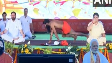 India News | Haryana CM Nayab Singh Saini, Governor Bandaru Dattatreya Perform Yoga Under Guidance of Yoga Guru Swami Ramdev in Kurukshetra
