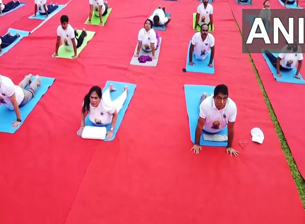 India News | Union Minister Shobha Karandlaje Attends International Yoga Day Celebrations; Applauds PM Modi for Promoting Yoga Around Globe