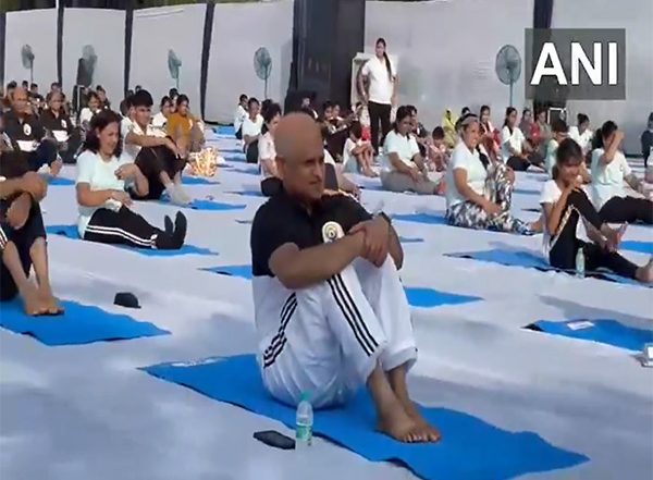 India News | Humanity Inside Us Will Remain Good: ICG DG Paramesh Sivamani on International Yoga Day