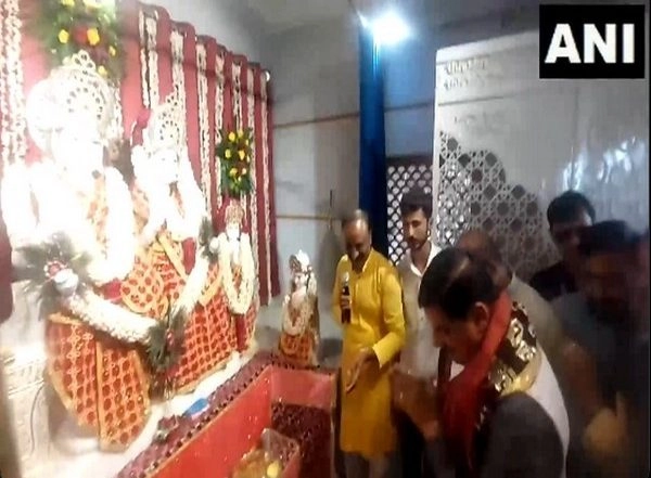 India News | Madhya Pradesh CM Mohan Yadav Offers Prayers at Ujjain's Ram Temple