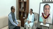 India News | Shivraj Singh Chouhan Meets Vijay Rupani's Family Members, Pays Tributes to Late Leader