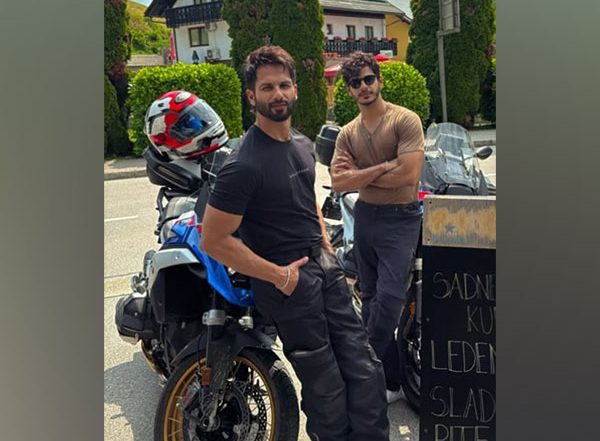 Entertainment News | Ishaan Khatter Shares Pictures with 'Big Bro' Shahid Kapoor from Their Vacation, Fans Say, 'do Bhai, Dono Tabahi'