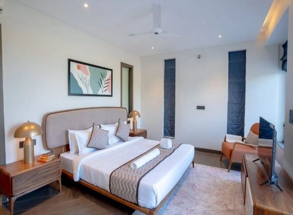 Business News | Corporate Travel, MICE, Live Events to Boost Operating Performance of Hospitality Industry: Report