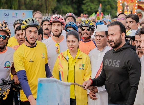 Sports News | Fit India Sundays on Cycle Pandharpur Edition 2025 Sees over 5000 Cyclists