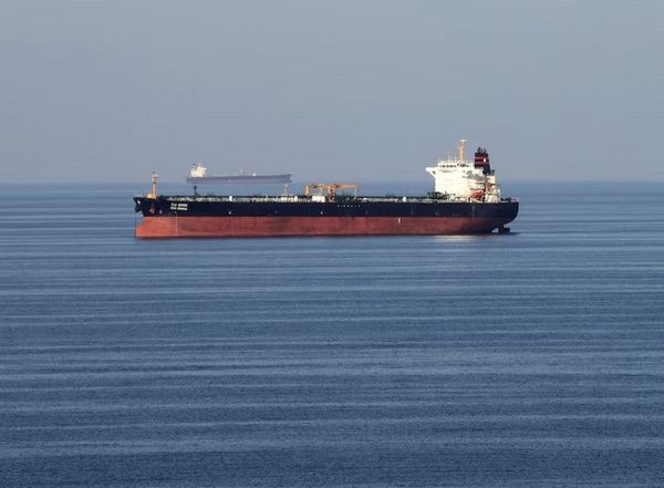 World News | Iran is Considering Closing the Strait of Hormuz: Reports