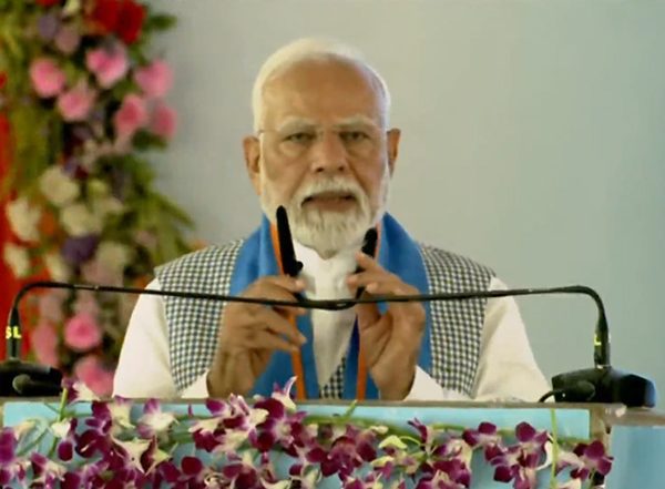 India News | PM Modi to Inaugurate Centenary Celebration of Conversation Between Sree Narayana Guru and Mahatma Gandhi