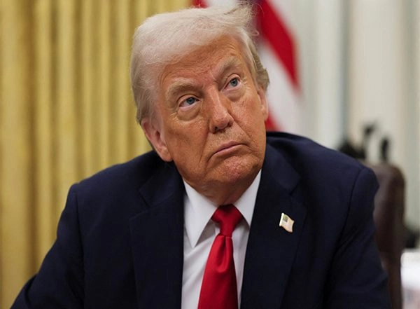 World News | Trump Calls for 'peace' After Iran Strikes US Bases in Qatar and Iraq; Urges Tehran, Israel to Embrace Diplomacy