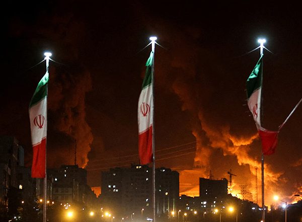World News | Israeli Military Strikes Several Locations in Iran Moments After Trump Announces Ceasefire