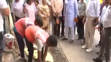 India News | Delhi Minister Parvesh Verma Attacks AAP over Poor Roads, Sets Target of Filling 3,400 Potholes in a Day
