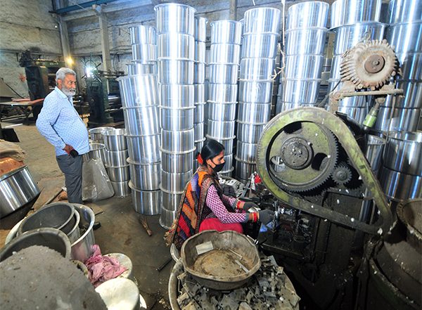 Business News | On MSME Day, Small Business Owners Urge Govt for Better Tech, Funding, Skilled Workforce