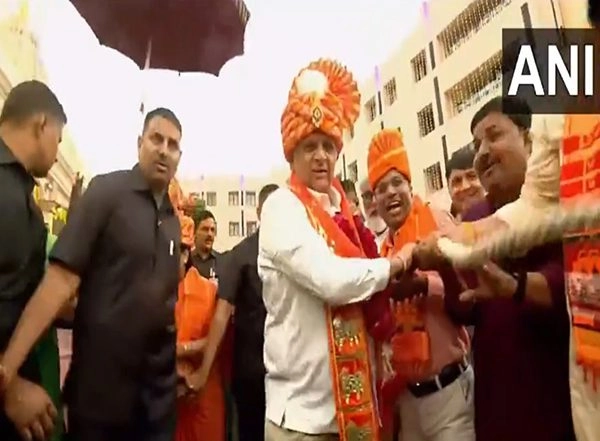 India News | Ahmedabad: Gujarat CM Bhupendra Patel Pulls Chariot as Jagannath Rath Yatra Commences
