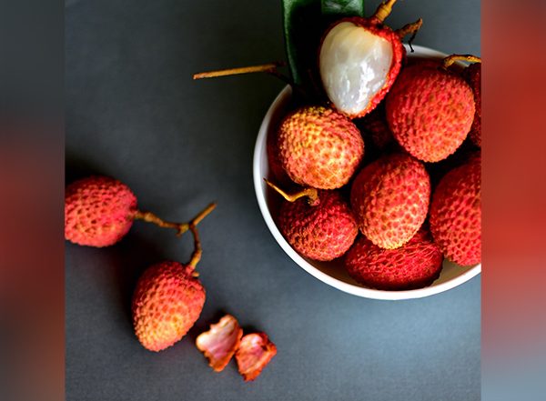 Business News | India Flags off First Consignment of Rose-scented Litchi from Pathankot to Qatar