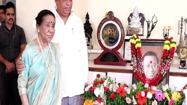 Entertainment News | Asha Bhosle, Minister Ashish Selar Visit RD Burman's Residence to Celebrate Singer's 86th Birth Anniversary