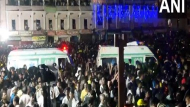 India News | Some Devotees Fall Unconscious Due to Humid Conditions During Puri Rath Yatra; Prompt Medical Response Ensues