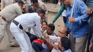 India News | West Bengal: Congress Stages Protest in Durgapur over Gangrape of Law Student