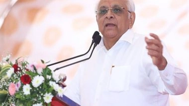 India News | Gujarat CM Bhupendra Patel Visits Khavda Renewable Energy Park, Reviews Ongoing Work