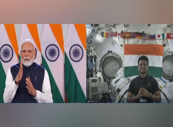 India News | PM Modi Interacts with Astronaut Shubhanshu Shukla, Says India is Going to Open Doors of New Possibilities of Space for the World