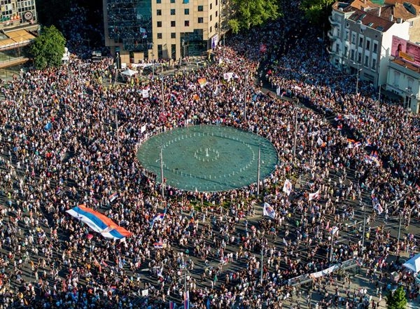 World News | Serbia: Protests Erupt in Belgrade over Calls for Snap Elections