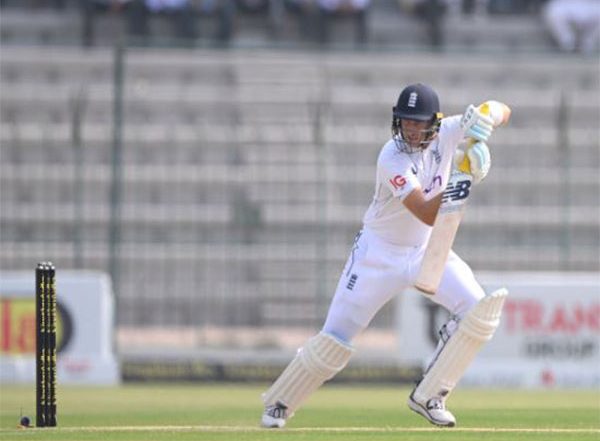 Sports News | 'The Legends Chaser' Joe Root: A Magnificent Edgbaston Outing Could Help Batter Overtake Dravid, Smith