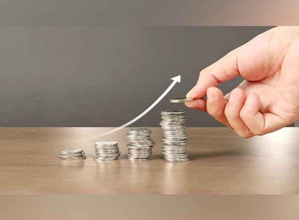 Business News | Gen Z Shows More Interest in SIPs, but Millennials Prefer Protection Tools Like Health & Term Insurance: Survey