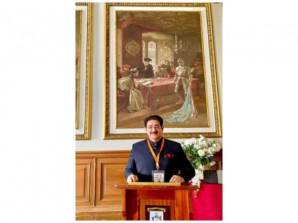 Business News | Edinburgh Salutes Indian Visionary Dr. Sandeep Marwah at Global Leadership Conclave