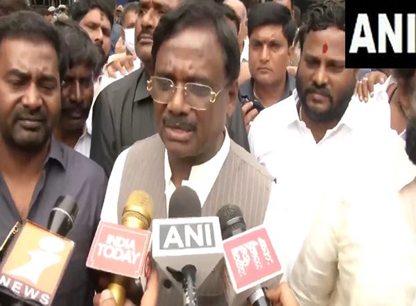 India News | Telangana Chemical Factory Blast: Death Toll Rises to 12 as Four More Bodies Found at Accident Site