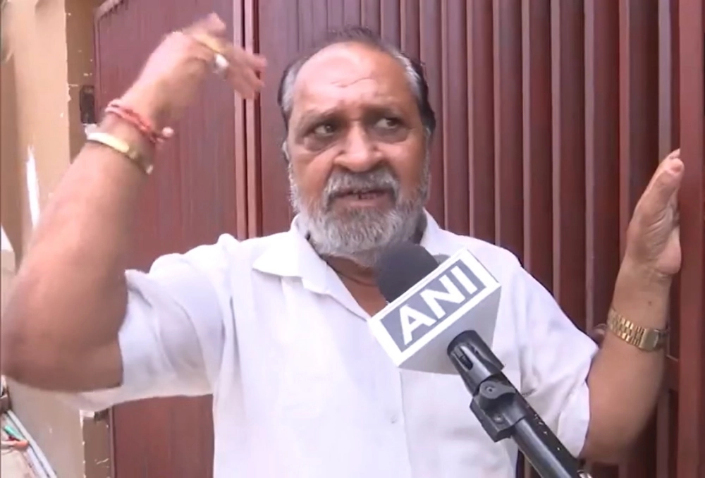 Ashok Raghuvanshi, Raja Raghuvanshi's father, has expressed grief over his son's murder, demanded capital punishment for those responsible, including Sonam Raghuvanshi.