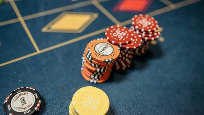Illegal Online Gambling Platforms Putting Minors, Youth at Risk; Parimatch, 1×Bet, Stake, Fairplay and BateryBet Among the Most Visited: Report