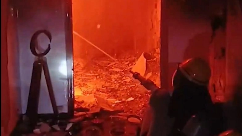 UP: Fire Breaks Out in Noida Sector 36 Due to AC Explosion, No Casualties Reported