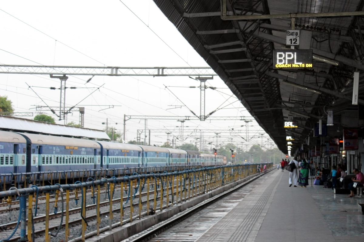 Intended to replace long waits at the Aishbagh railway crossing and avoid a detour that commuters faced for over a decade.