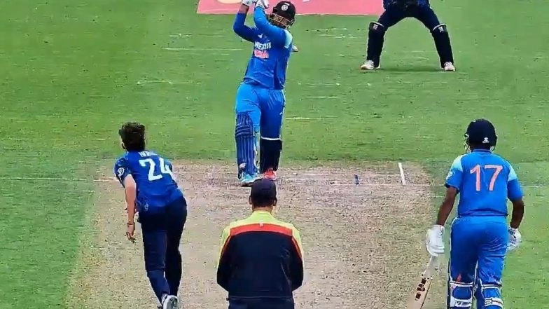 How To Watch IND U-19 vs ENG U-19 2nd ODI Free Live Streaming Online? Get Free Telecast Details of India vs England Youth Cricket Match on TV