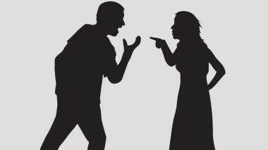 Thane Shocker: Wife Booked for Hurling Hot Oil on Auto Rickshaw Driver During Fight Over Domestic Issues in Kalyan
