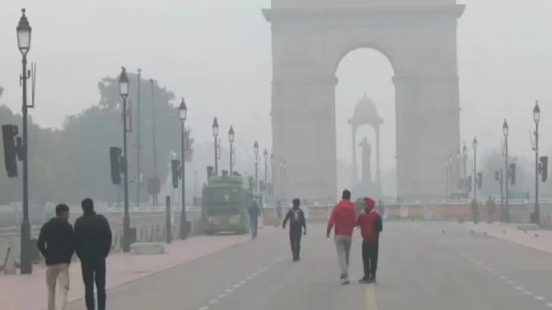 Delhi's Minimum Temperature Recorded at 27.2 Deg C