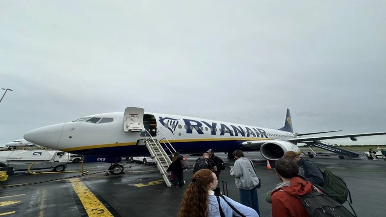 Violent Turbulence Hits a Ryanair Flight in Germany, Forcing an Emergency Landing and Injuring 9