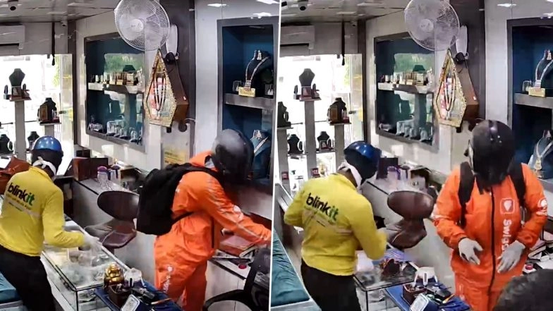 Robbery Caught on Camera in Ghaziabad: 2 Robbers in Swiggy and Blinkit Uniforms Loot Ornaments Worth INR 30 Lakh From Jewellery Shop in 6 Minutes; Police Launch Manhunt As Video Goes Viral
