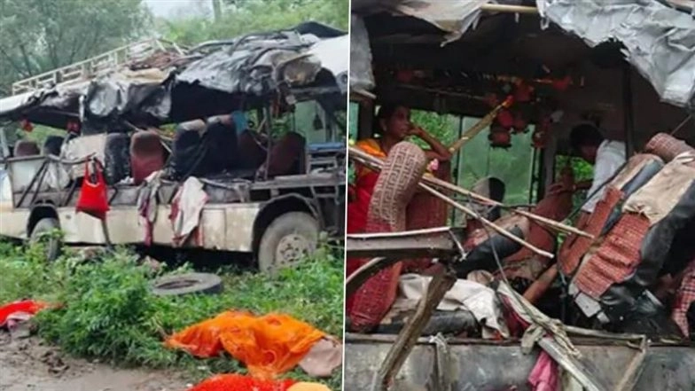 Deoghar Accident: Bus Carrying Kanwariyas Collides With Truck in Jharkhand, MP Nishikant Dubey Says ‘18 Died’ in Road Mishap (Disturbing Visuals)