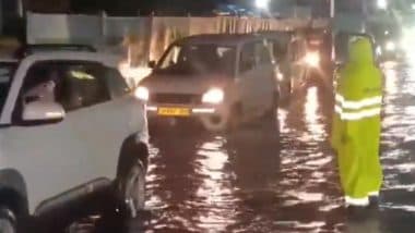 Delhi Rains: Heavy Rainfall Causes Severe Waterlogging in National Capital As IMD Issues Red Alert (Watch Video)