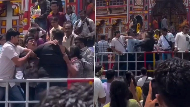 Brawl Over Pictures at Badrinath Temple: Kicks and Punches Fly As Devotees Clash Over Photo Spot at Sacred Shrine in Uttarakhand; Viral Video Surfaces
