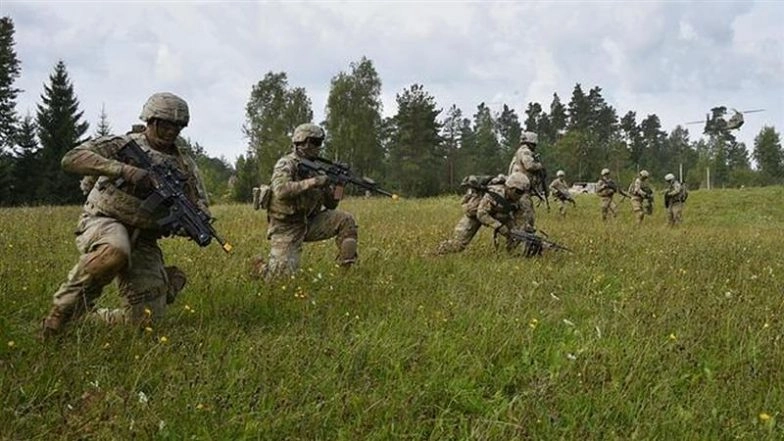 World War 3 Fears: UK Must Start Building Bomb Shelters To Prepare for War With Russia, Says Ex-British Army Head