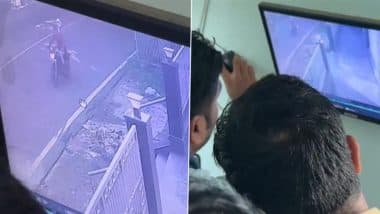 Agra: Teen Brothers Snatch INR 10 Lakh Gold Chain From Potato Trader To Buy iPhone in Uttar Pradesh, Arrested Within 10 Hours (Watch Video)