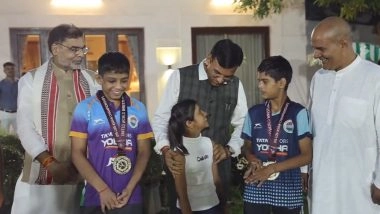 Mansukh Mandaviya Felicitates Medal Winners of Asian Wrestling Championship 2025 (Watch Video)