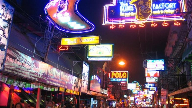 &lsquo;Chest Is Too Small&rsquo;: Unhappy With Bar Girl&rsquo;s Figure, 3 Indian Tourists in Pattaya Call Police, Claim She Refused to Leave Hotel Room