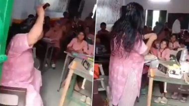 Bulandshahr: Teacher Caught on Camera Getting Head Massage From Students During Class, Playing Songs on Mobile in Uttar Pradesh; Suspended After Video Goes Viral
