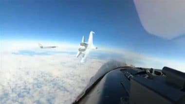 Russian Fighter Jet Su-35 Performs Unsafe ‘Headbutt’ Manoeuvre, Cuts Off US F-16 Over Alaska; Old Video Goes Viral Again