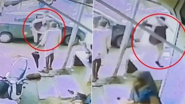 Banswara Horror: Rajasthan Teacher Hacked to Death With Sword by Jilted Lover at Bus Stand in Broad Daylight; CCTV Video Captures Chilling Murder As Accused Flees After Crashing Car