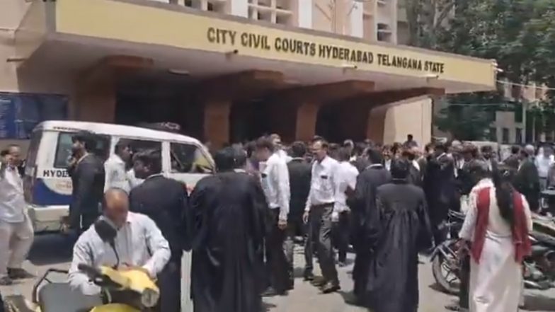 Hyderabad Bomb Threat: Searches Underway on the Premises of City Civil Court After Bomb Threat Mail, Police Say ‘Nothing Suspicious Found So Far’ (Watch Video)