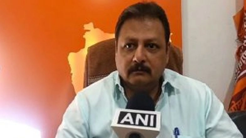 Maha: MNS Workers Storm Pune Man’s Residence, Threaten Him Over Post Against Raj Thackeray, Uddhav